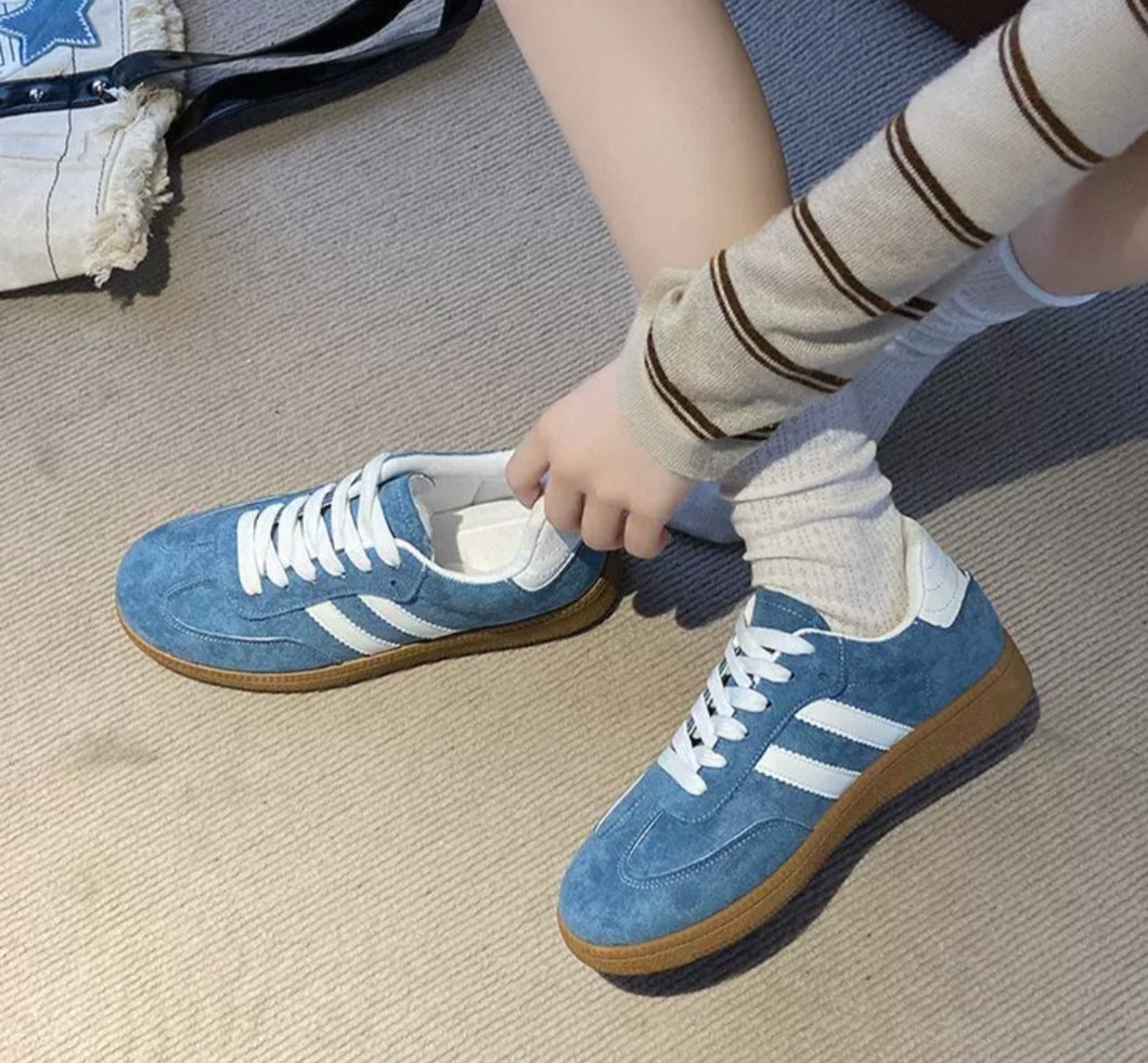 Baskets style retro femme