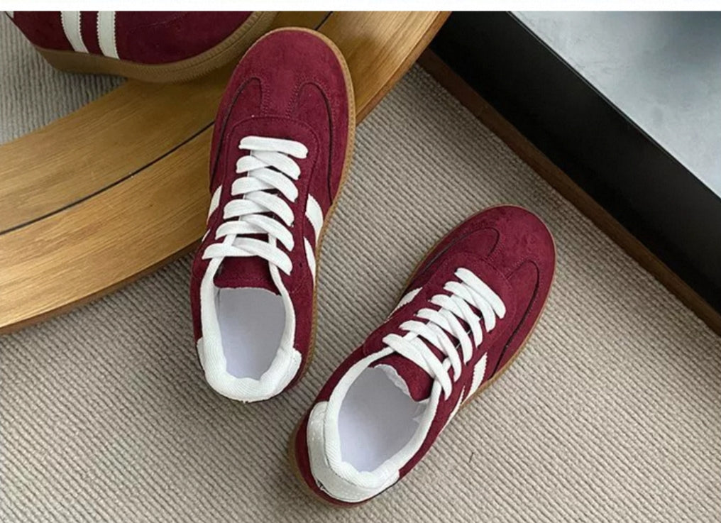 Baskets style retro femme
