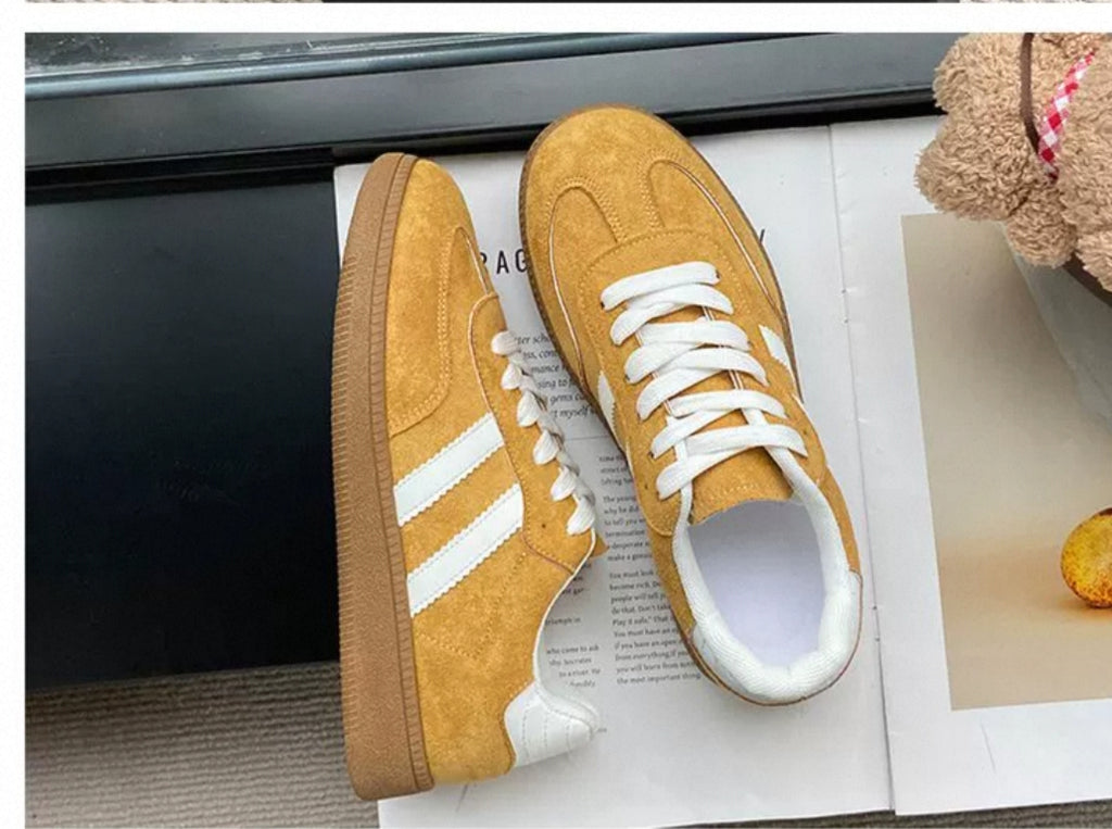 Baskets style retro femme
