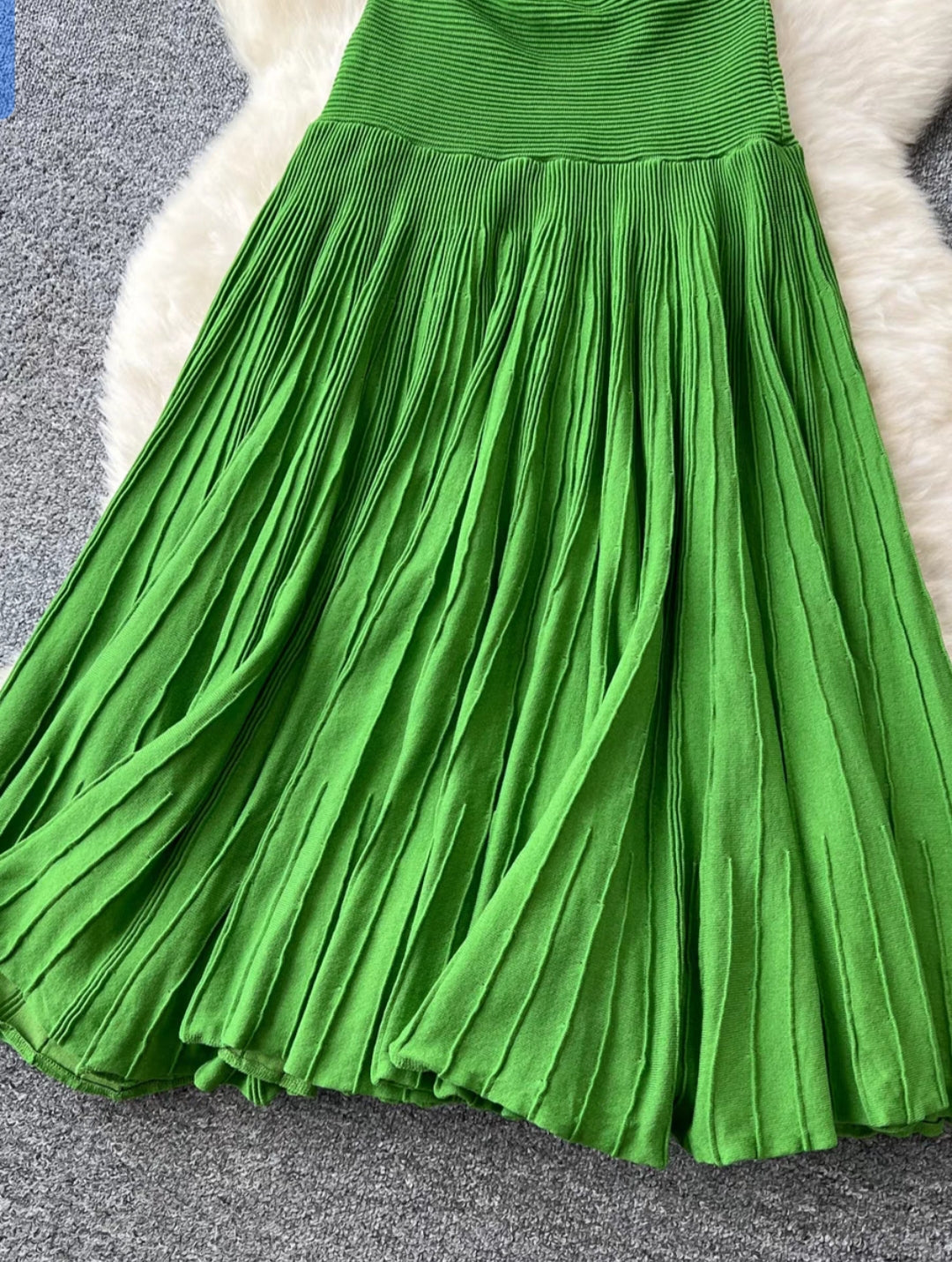 ROBE EVASEE  VERT EMERAUDE