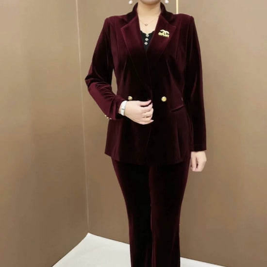 Tailleur pantalon en velours - Ensemble 2 pièces élégant.